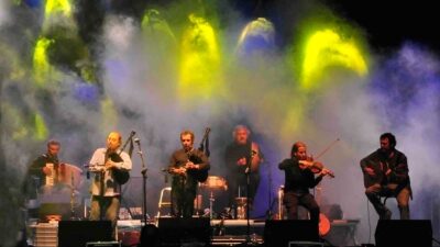 Imaxe dun concerto de Milladoiro